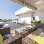 Med Private Pool Bbq Sea 호텔 *