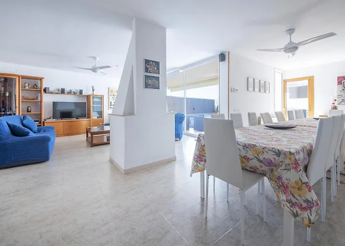 Med Private Pool Bbq Sea