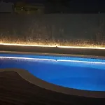 Med Private Pool Bbq Sea Hotell