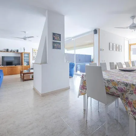 Med Private Pool Bbq Sea