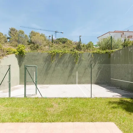 Otel Med Private Pool Bbq Sea