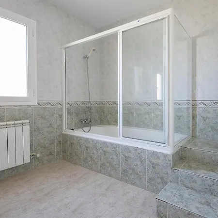 Med Private Pool Bbq Sea