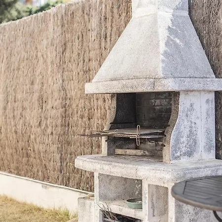 Med Private Pool Bbq Sea Szálloda *