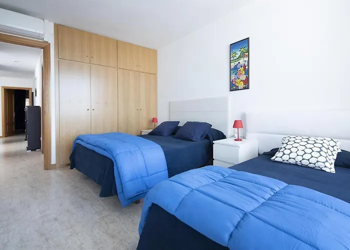 Otel Med Private Pool Bbq Sea