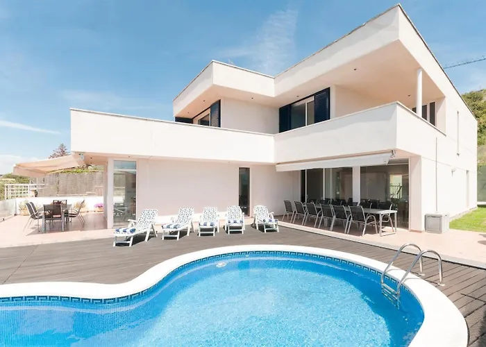 Med Private Pool Bbq Sea