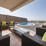 Otel Med Private Pool Bbq Sea