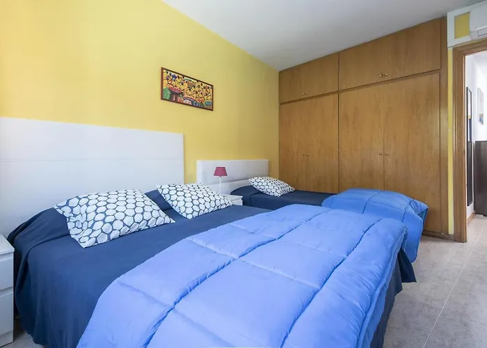 Med Private Pool Bbq Sea