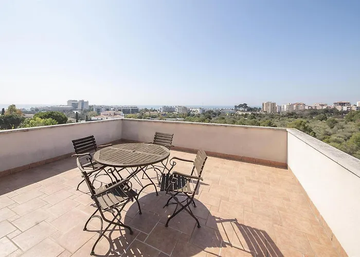 Med Private Pool Bbq Sea